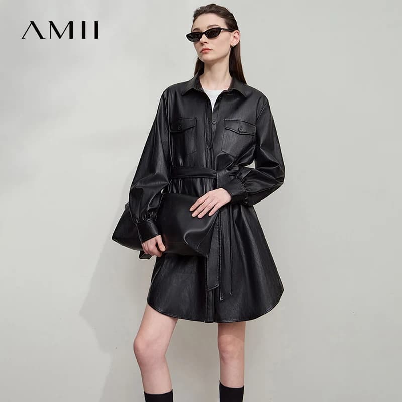 Amii Giacca in pelle da donna 2025 autunno nuovo retro moderno Abbigliamento donna cintura allentata Maniche lunghe Giacca in pelle da donna 12553042
