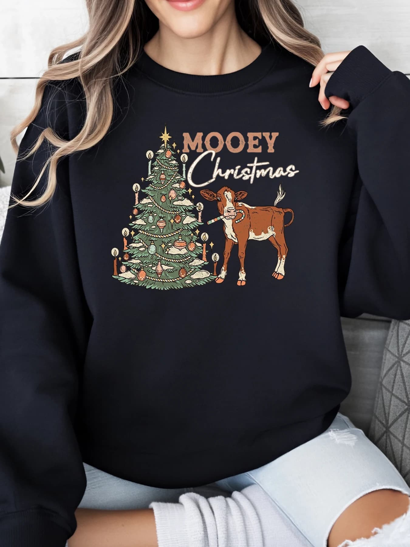 Mooey Christmas sweatshirt with cow print and tree for holidays Woman Winter casual Clothing Black Strong cuts