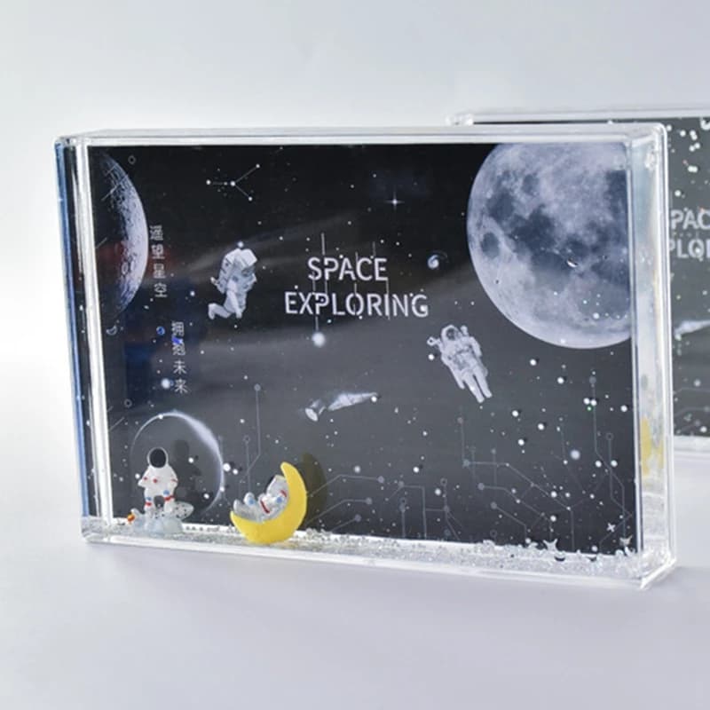 Portafoto da tavolo per astronauta Spaceman Cornice per foto liquida con sabbie mobili con glitter galleggianti sulla neve Display-B51B per immagini di famiglia
