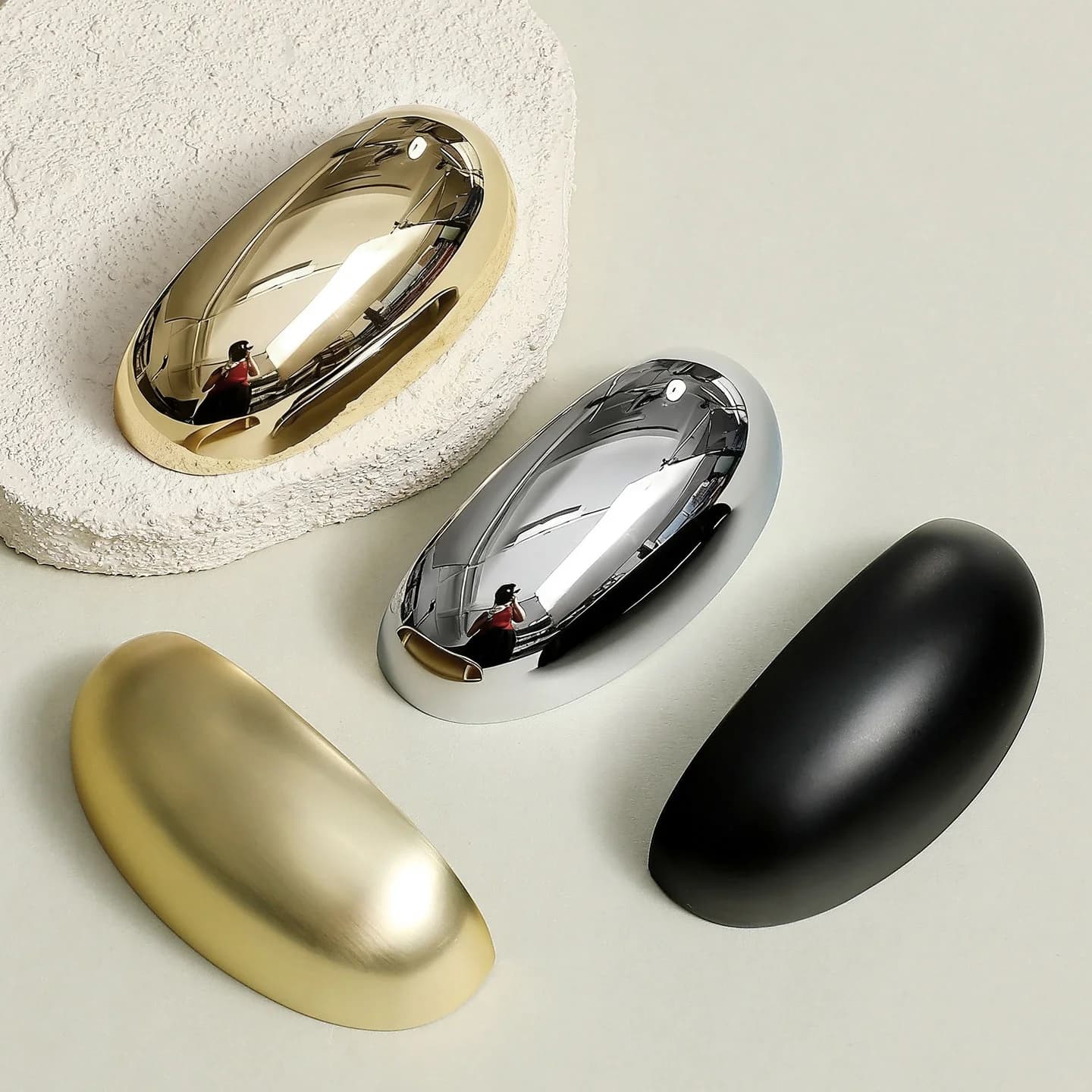 Maniglia per cassetto moderna francese Comodino Tavolino Manopole Oro spazzolato Nero Armadio da cucina TV Scarpiera Maniglie per porte