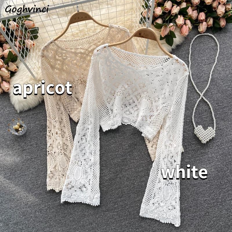 Women's retro blouses dig out all-fly transparent sweet for summer leisure time alone Korean style female slim harvest bohemian Ins