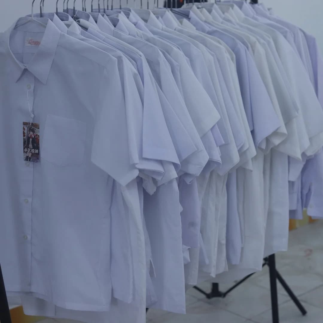 Camicia a maniche corte in stile giapponese con colletto ricamato, giacca uniforme, uniforme scolastica per studenti, top alla moda da donna