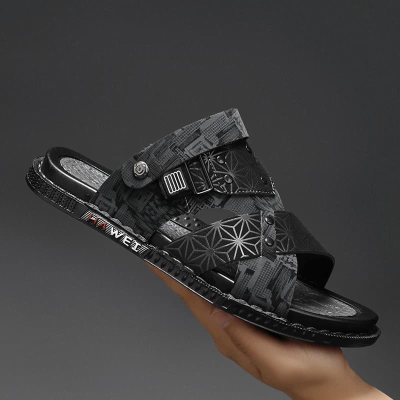 Ciabatte estive leggere da uomo, sandali da spiaggia a doppio uso per guida e tempo libero, con suola in gomma traspirante, slip-on casual.