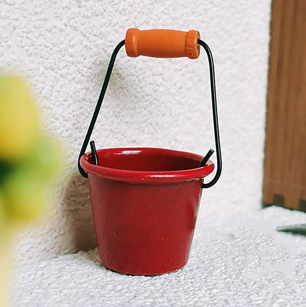 1 pz 1/12 accessori per casa delle bambole mini secchio rosso in metallo modello di secchio in miniatura per la decorazione della casa delle bambole ob11 bjd