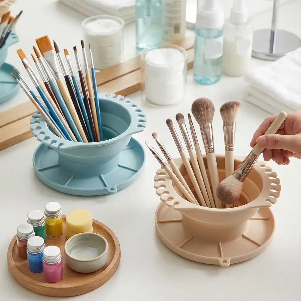 Make-up brush cleaner 3 in 1 silicone, folding, with brush holder and tool for drying the make-up sponge, ideal for travel.