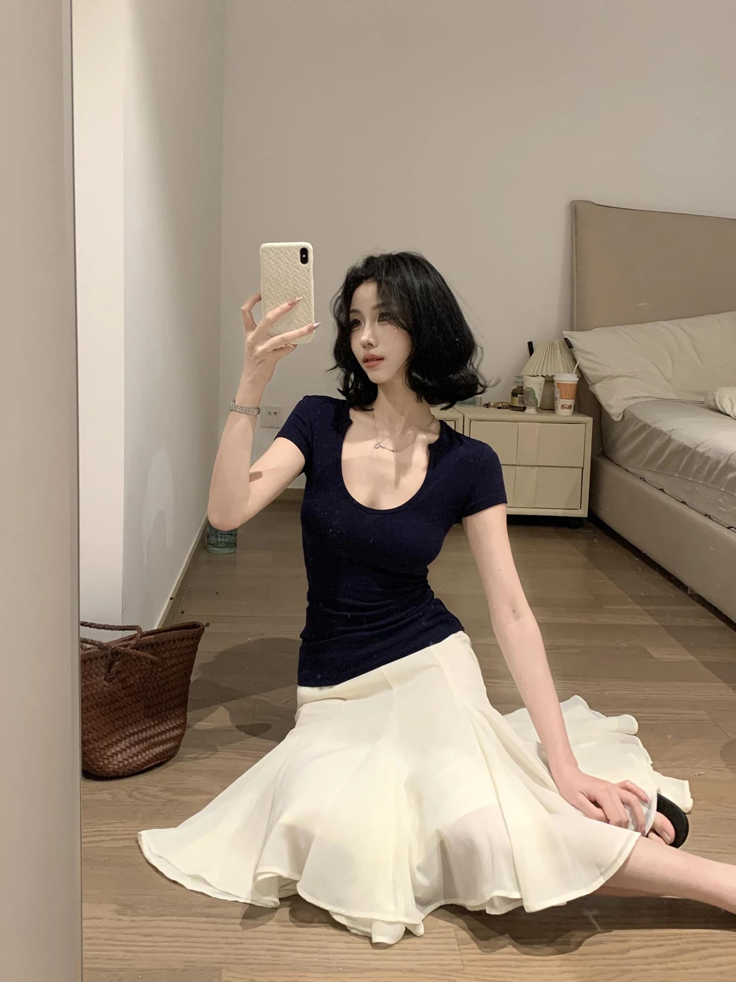 FEMALEPILOT Spring Fashion Set Short Sleeve U-Neck Slim Fit Shoulder High Waist Skirt And T-shirt Two-Piece Women's Outfit