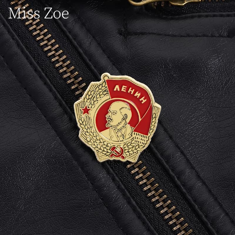 Teoristi e pensatori dei politici Spilla smaltata Il grande leader ammirabile Spilla Zaino Distintivo Accessorio per gioielli Regalo per un amico