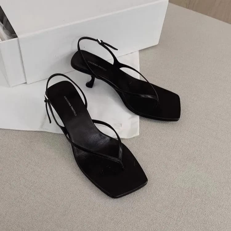 Sandali estivi da donna, nuovi, alla moda, con cinturino, tacco alto, comodi, slip-on, stile romano, traforati, con cinturino alla caviglia.