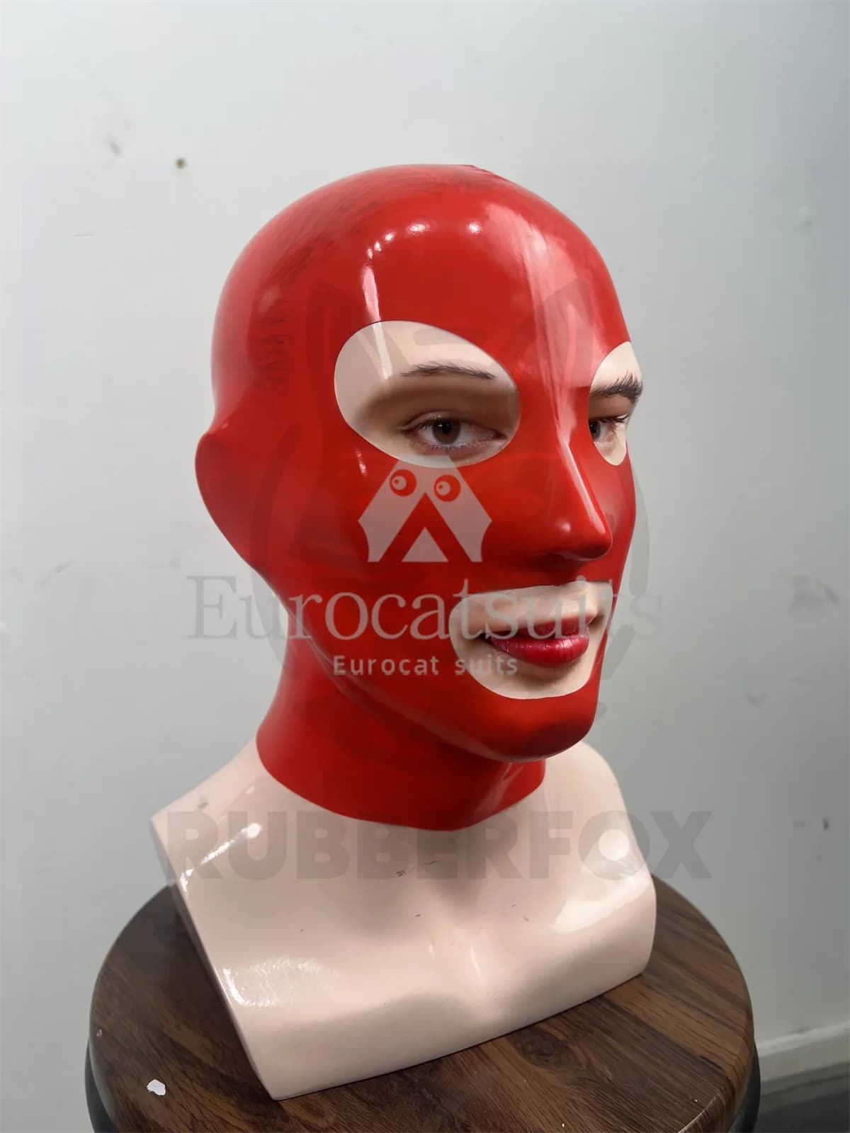 Cappuccio in lattice di gomma Maschera fetish tuta rossa moda Gioca con microfori Maschera fetish senza cuciture guanti con cappuccio clorinato