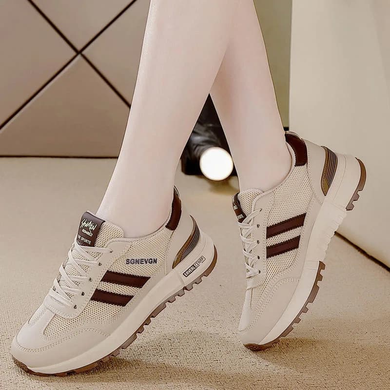 Scarpe casual da donna di nuova tendenza della moda Scarpe basse morbide e comode traspiranti antiscivolo Scarpe sportive casual da esterno Sneakers da donna