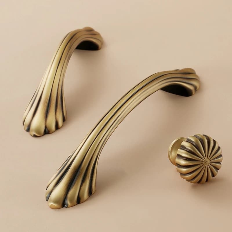 Maniglie per mobili in ottone vintage nordico Maniglie in bronzo per armadi e cassetti Maniglie per cassetti per armadietti da cucina