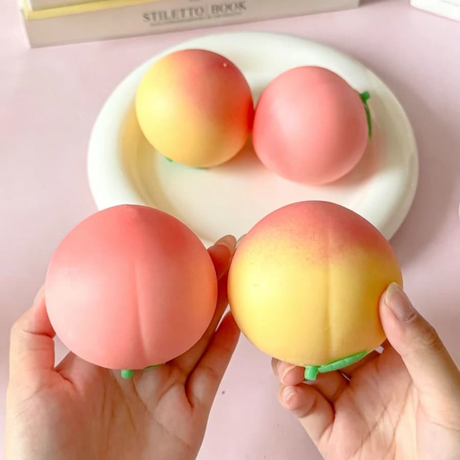 Large Realistic Peach Slow Rebound Squishy, Soft Smooth Rubber 3D Fruit Shape, Pastel Pink Yellow Gradient Calming Desk Stress Ornament