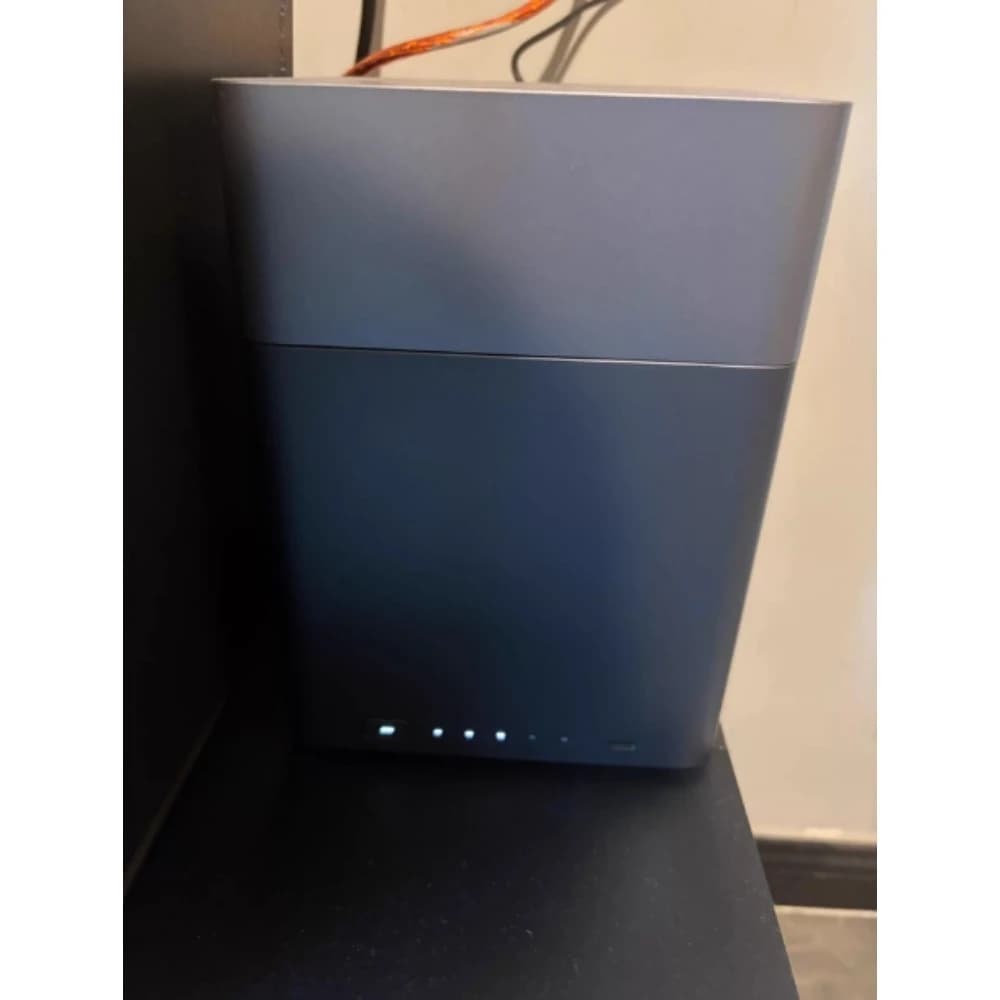 4-Bay Desktop NAS Diskless 120TB 8GB RAM AI Photo Album Home Storage Server
