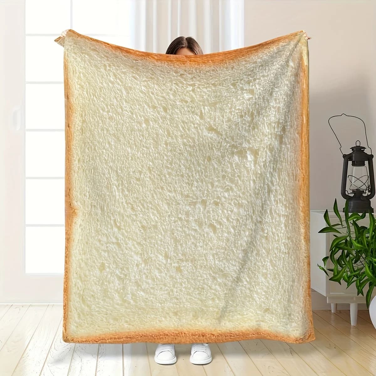 Toasted bread pattern Flannel printed blanket suitable for all seasons suitable for living room office sofa and travel 180x250CM