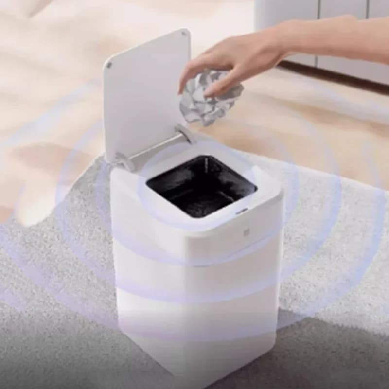 White Smart Trash Can Home Automatic Wastebasket Large Capacity Food Waste Inductive Waterproof 17L Home Cleaning Organizer