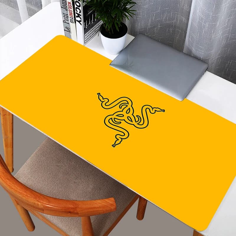 Tappetino per mouse giallo RAZER Accessori da gioco per giocatori di grandi dimensioni Tastiera veloce Tappetino per mouse in gomma con bordo di bloccaggio Tappetino per mouse per laptop