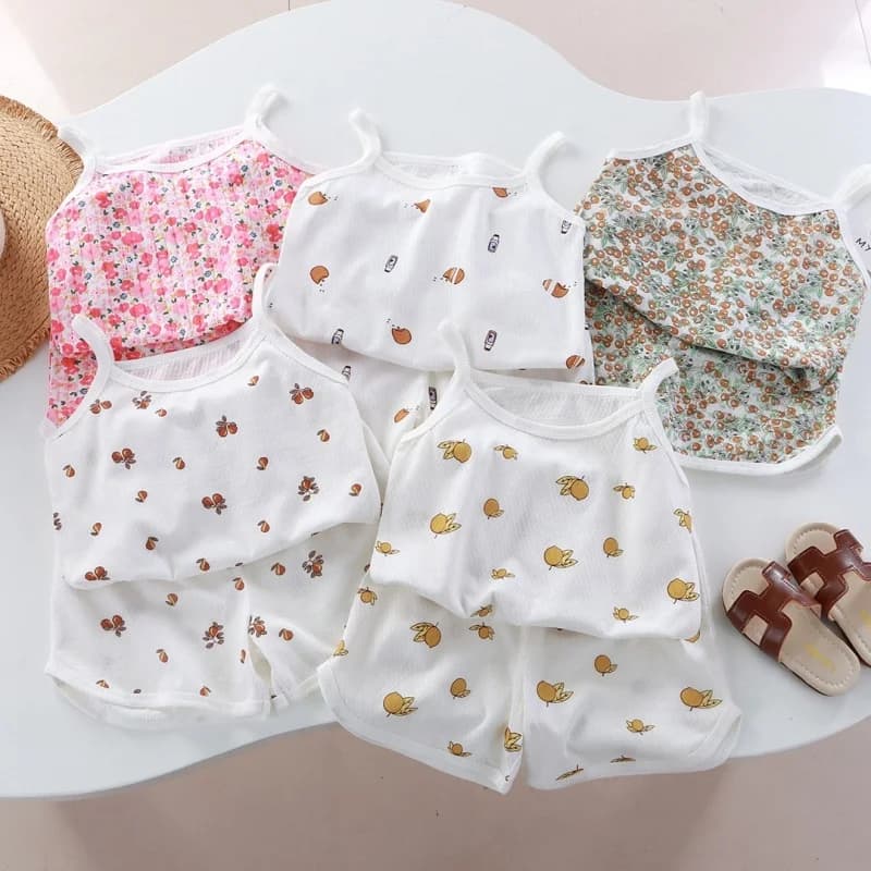 Completo Estivo per Bambine: Top a Bretelle in Cotone + Pantaloncini, Set di 2 Pezzi, Pigiama Senza Maniche con Stampa alla Moda, Nuovo