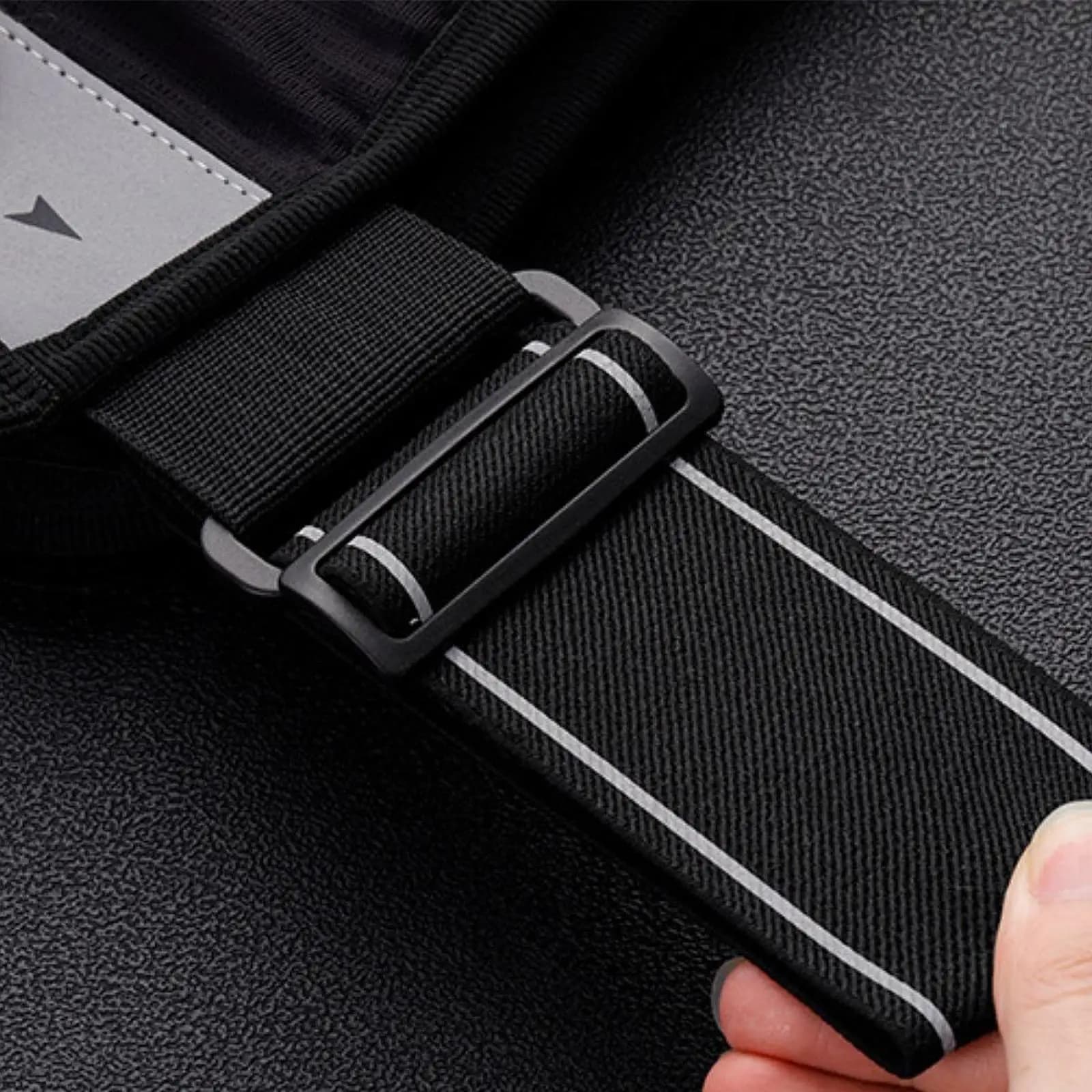 Hydration Vest Sports Bag Breathable Running Gear Zipper Reflective Rucksack Supplies for Jogging Marathoner Climbing Women