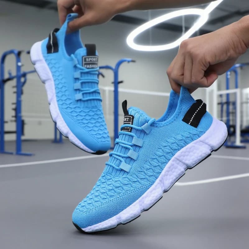 Nuovi Uomini Scarpe Da Ginnastica Traspirante Anti-Slip Morbida Pieghevole Da Viaggio Scarpe Da Ginnastica Elegante Maglia Monocromatica Maschile Da Corsa Calci Zapatillas De Deporte