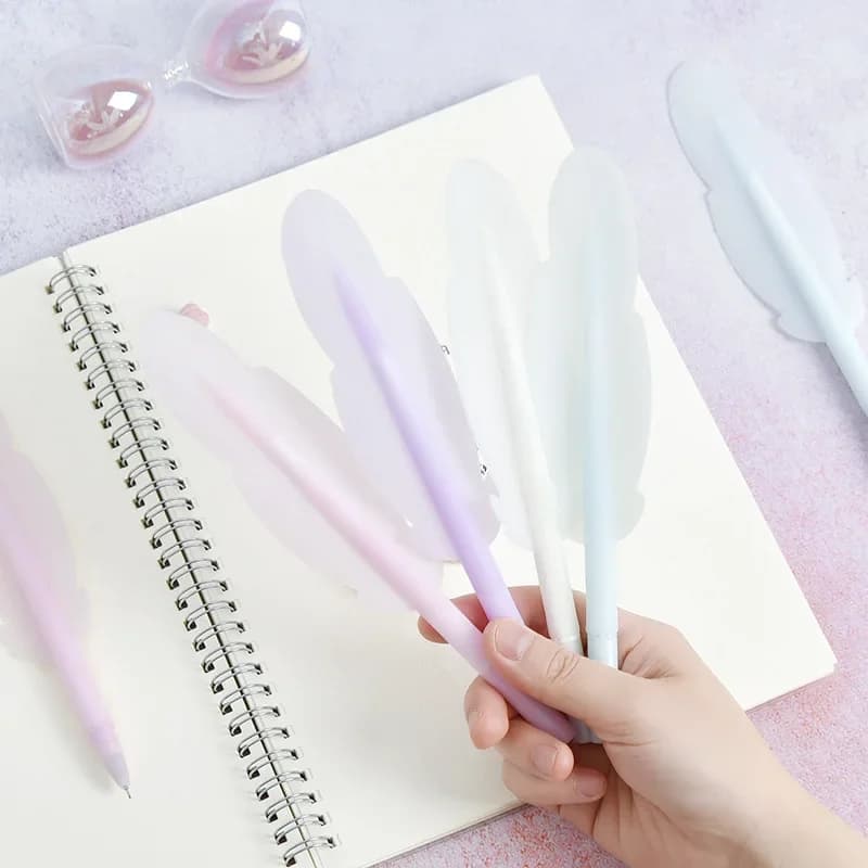 48 pezzi nuova penna gel in silicone piuma creativa penna carina ed elegante studente di cancelleria materiale scolastico Kawaii