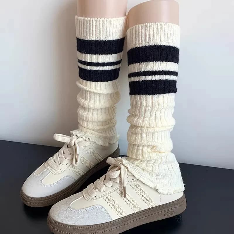 Socks knitted grey color block, white snow boots, medium length women socks for autumn and winter