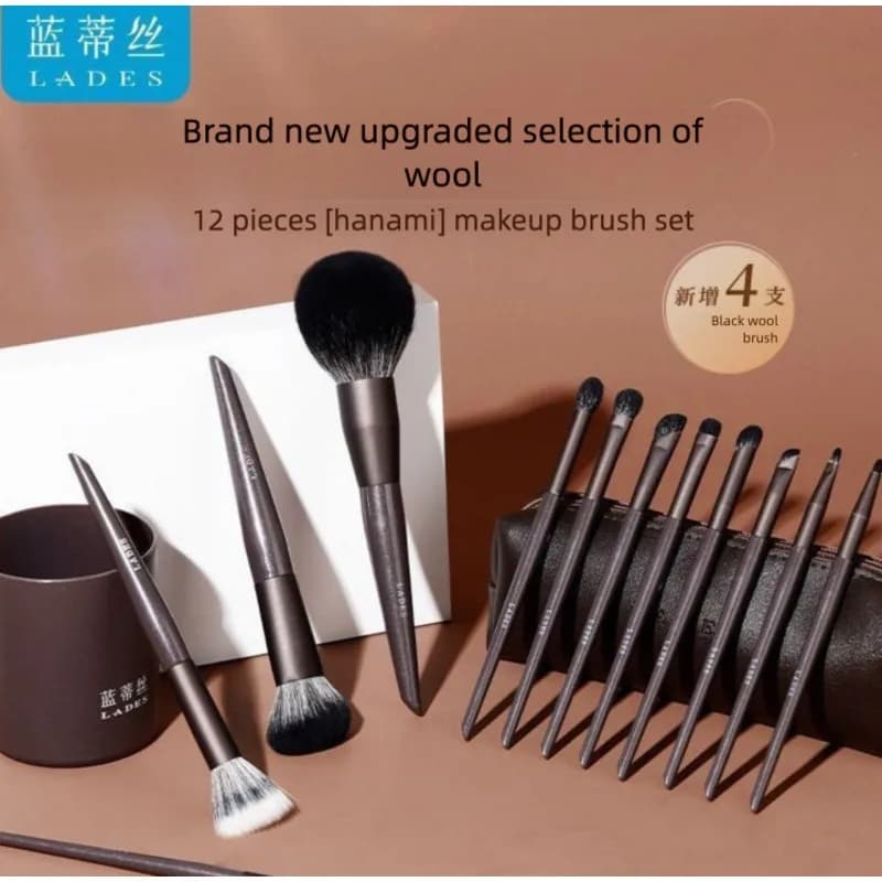 Set of 12-point LADES makeup brushes, in animal hair, easy to use to apply shading, dust and fard.