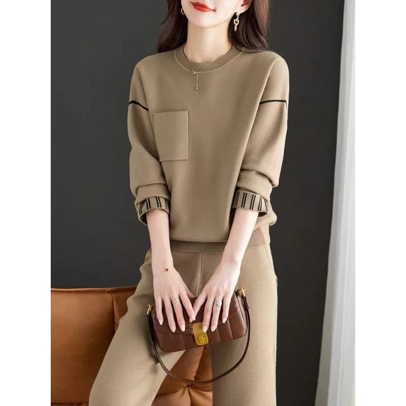 Set di moda di fascia alta da donna nuovo autunno 2025 con copertura della pancia e set di due pezzi per il tempo libero che nasconde la carne