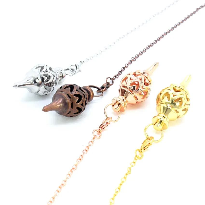 Penduli in metallo ramato Ciondolo per rabdomanzia Divinazione Scrying Palla da meditazione Scava fuori Chakra curativo Reiki Penduli spirituali
