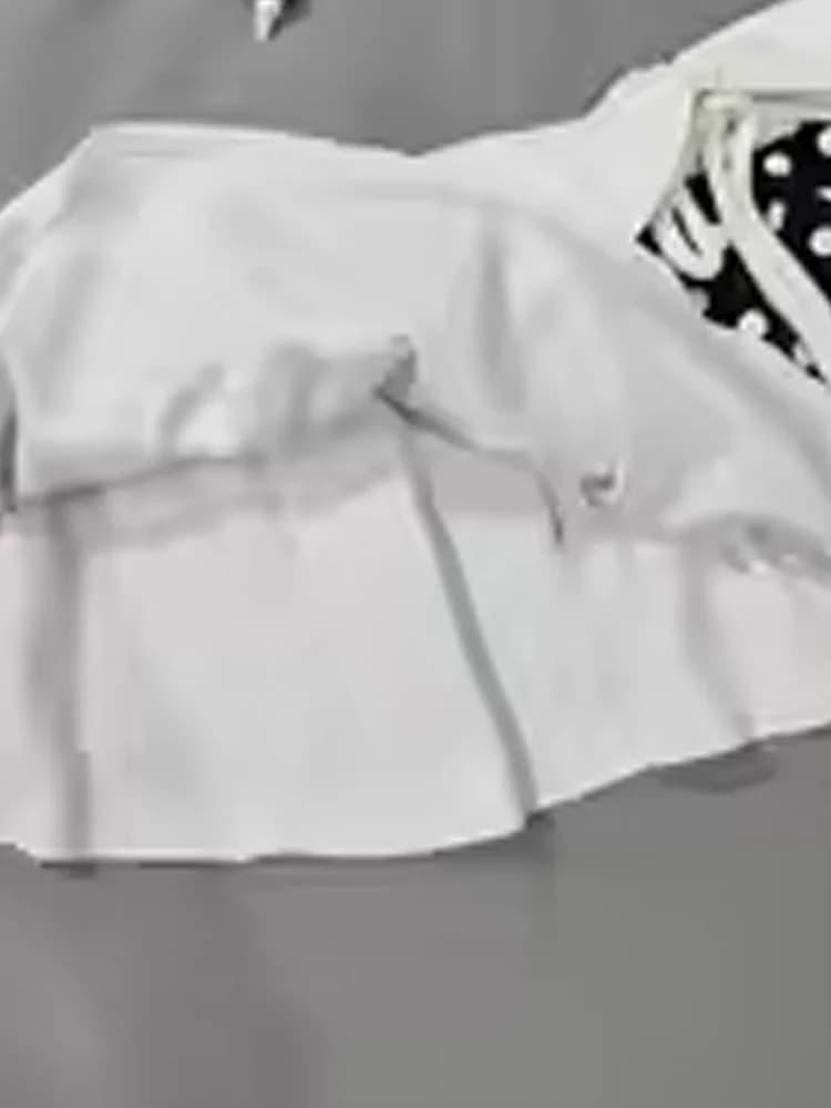 Set bikini da donna a righe con canotta, gonna a strati con volant, costume da bagno a vita alta, costume da bagno in pizzo per la spiaggia, costume da bagno estivo per feste
