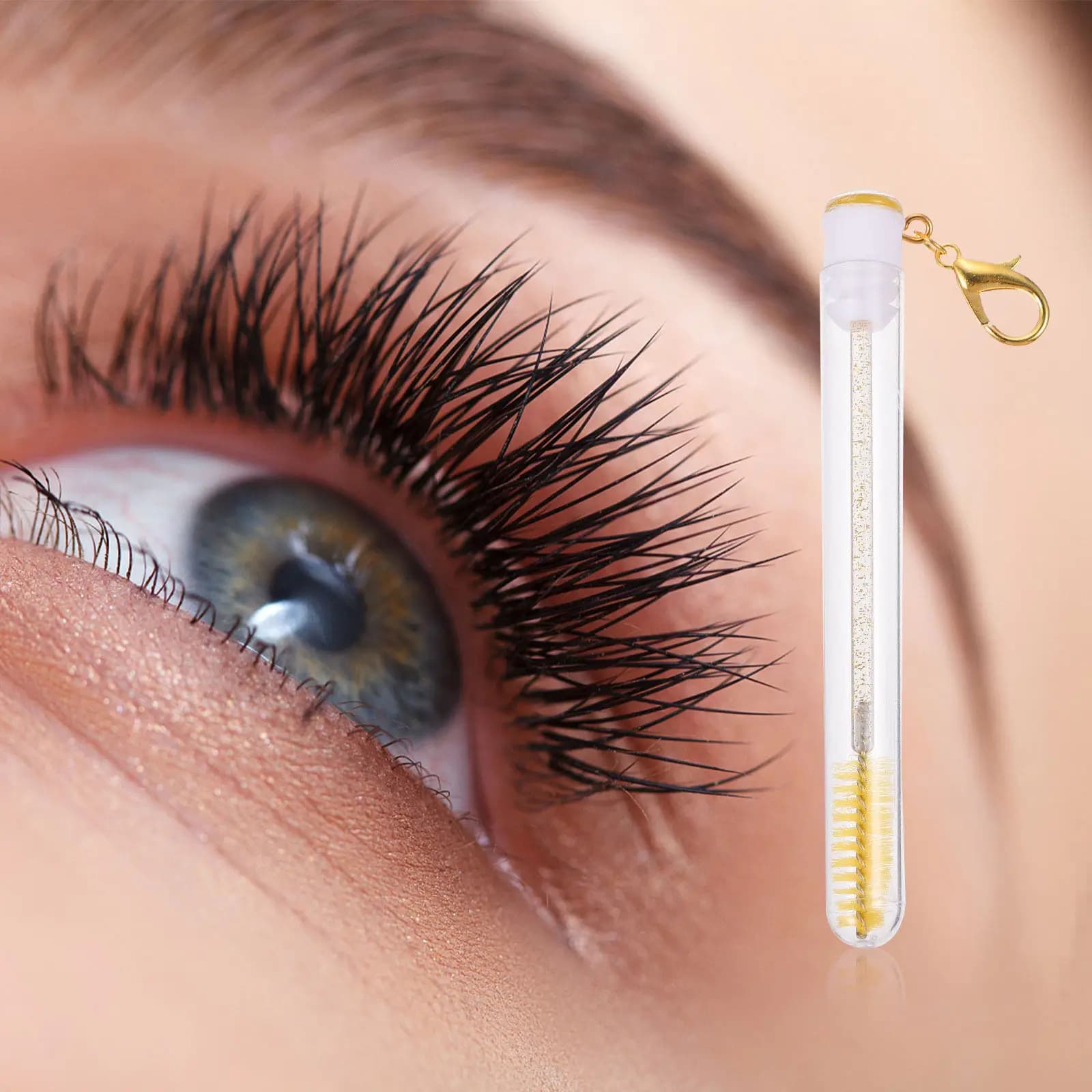 Set di 4 Spazzole per Ciglia con Portachiavi, Leggere e Resistenti, Flaconi per Mascara in Plastica, Pettine Portatile per Ciglia e Sopracciglia, Applicatori per Trucco da Viaggio