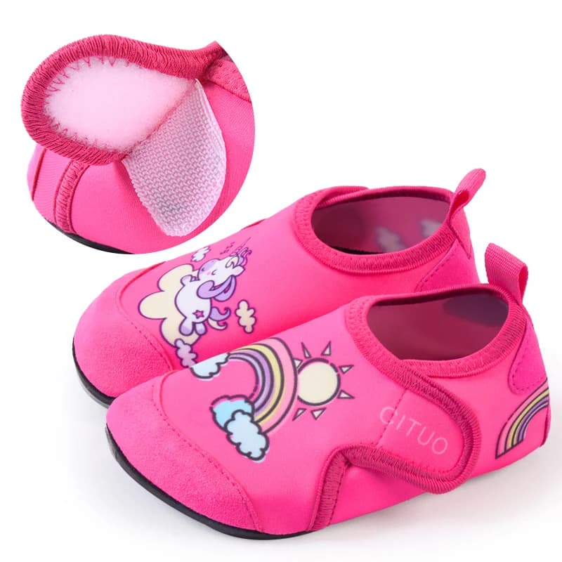 Scarpe da calzino per bambini Calzini da pavimento per bambini Primavera Estate Cartoon Unicorn Ragazze Ragazzi Calzino con suola in gomma Pantofole per bambini
