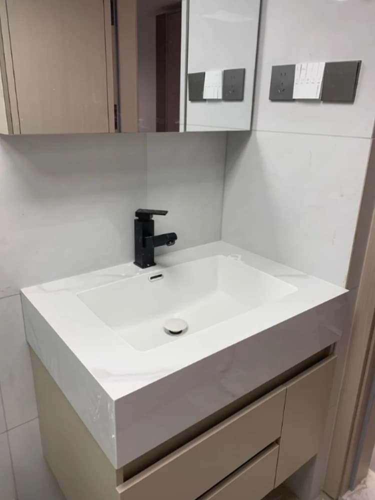 Mobile bagno con lavabo integrato in ardesia, senza giunture, con ripiani e vano contenitore