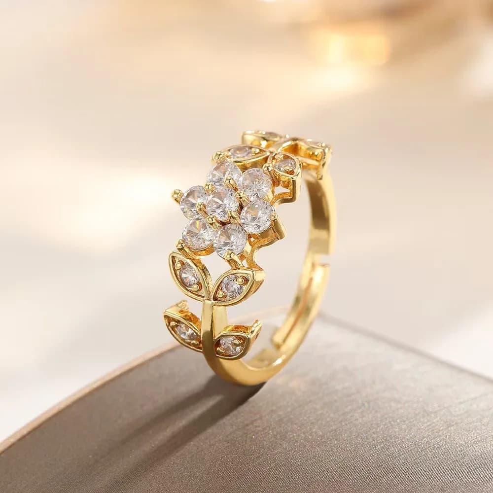 Anello di lusso leggero con fiori e diamanti, regolabile, apribile, semplice, gioiello da mano, anello coordinato per coppia.