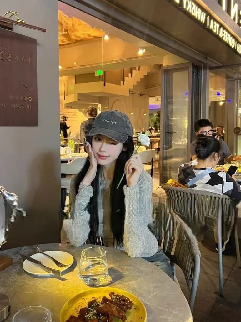 T-shirt a maniche lunghe in seta ghiaccio da donna, stile Kpop, stampa idol della cultura coreana, musica trendy, moda giovane, moderna, pop asiatico, unisex