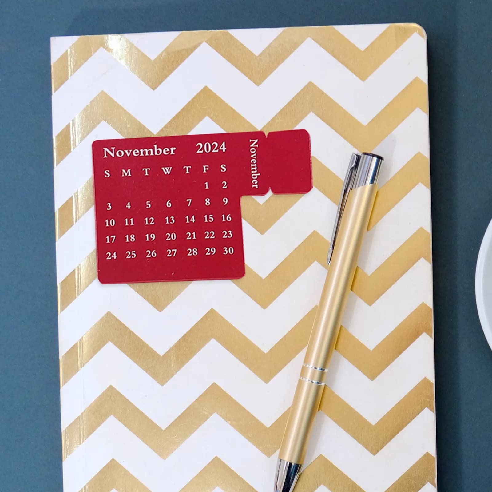 4 Set di Adesivi Calendario Mensile Autoadesivi, Segnalibri per Quaderni, Planner, Etichette per Indicizzazione, Ufficio, Casa, Studio, Fai-da-Te, Pratici