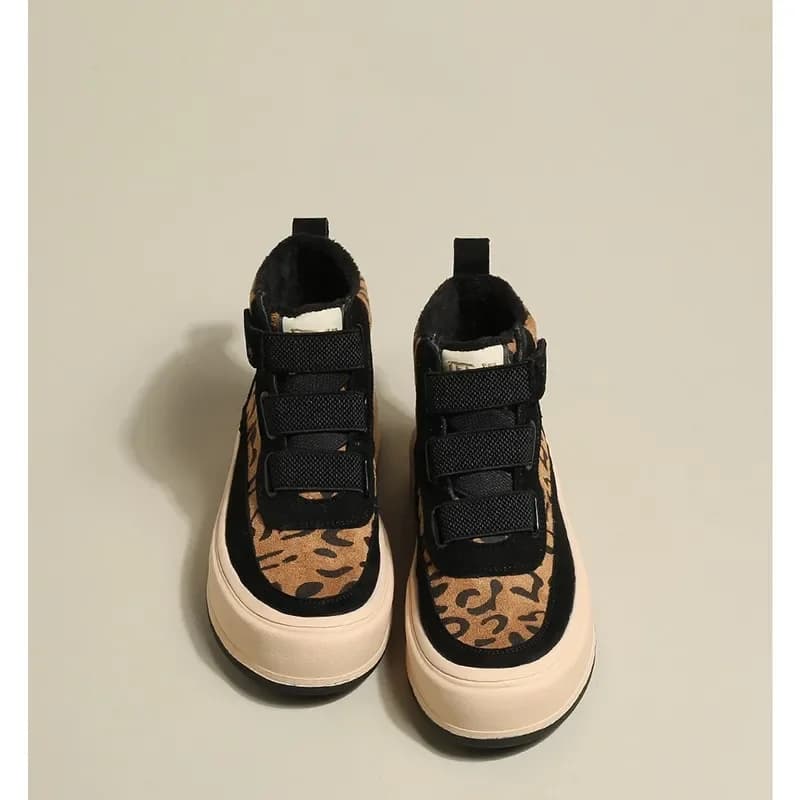 2022 scarpe sportive da donna con piattaforma alta leopardata moda invernale spazzolate calde scarpe da passeggio all'aperto firmate da donna