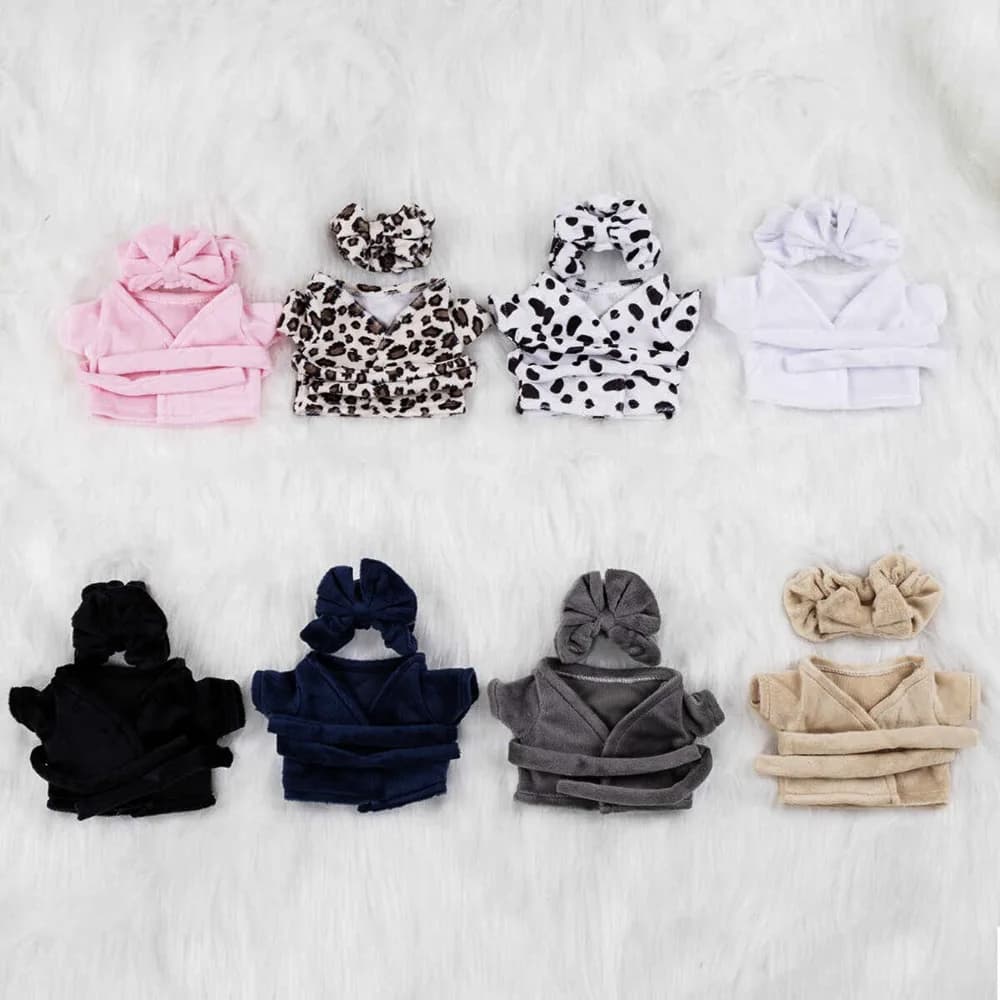 Nuovo carino 10 cm bambola di cotone pigiama di velluto vestiti con fascia per 1/12 bambola BJD vestiti per dormire accappatoio accessori