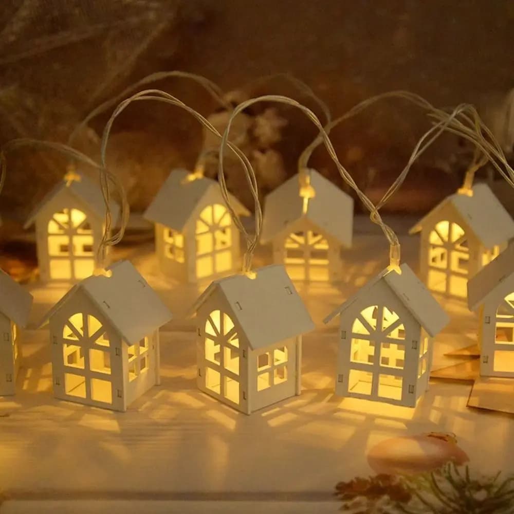 Stringa di Luci LED Natalizie Bianco Caldo, 10 Luci LED Impermeabili a Forma di Casetta in Legno, Lunghezza 2M, Luci Fatate LED Durevoli