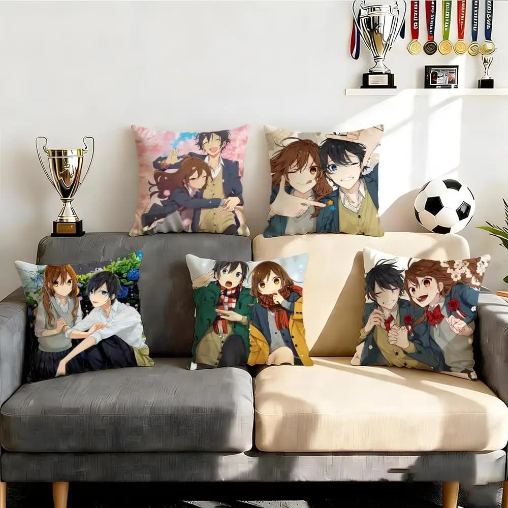 Horimiya, 4 pieces, 50x50 45x45 40x40, decorative pillowcases for sofa and home decor