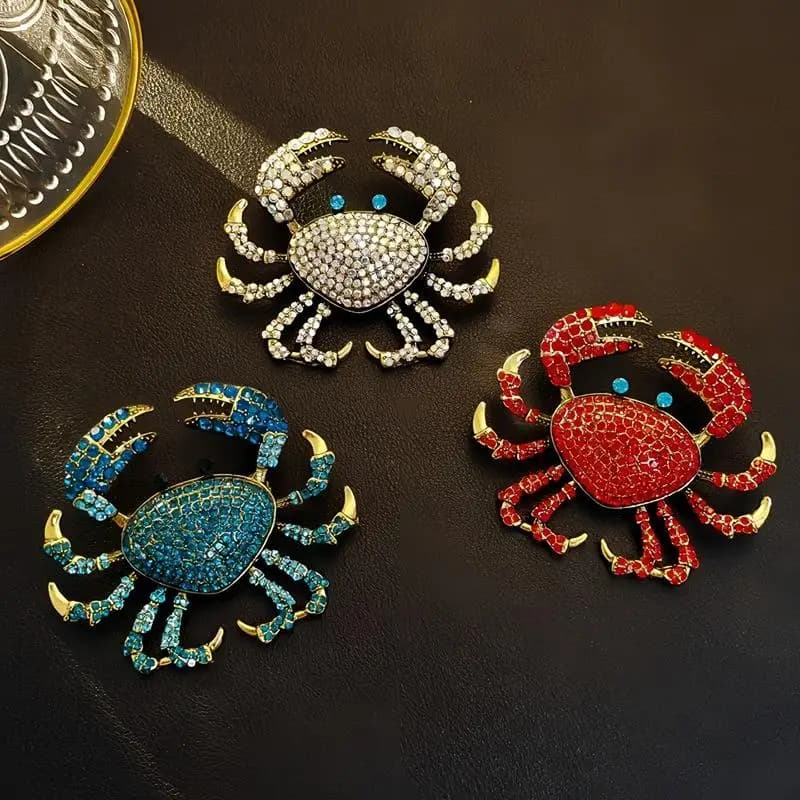 Spille a forma di granchio con strass alla moda Spilla animale creativa personalizzata per abbigliamento da donna Accessori per cappotti Regali
