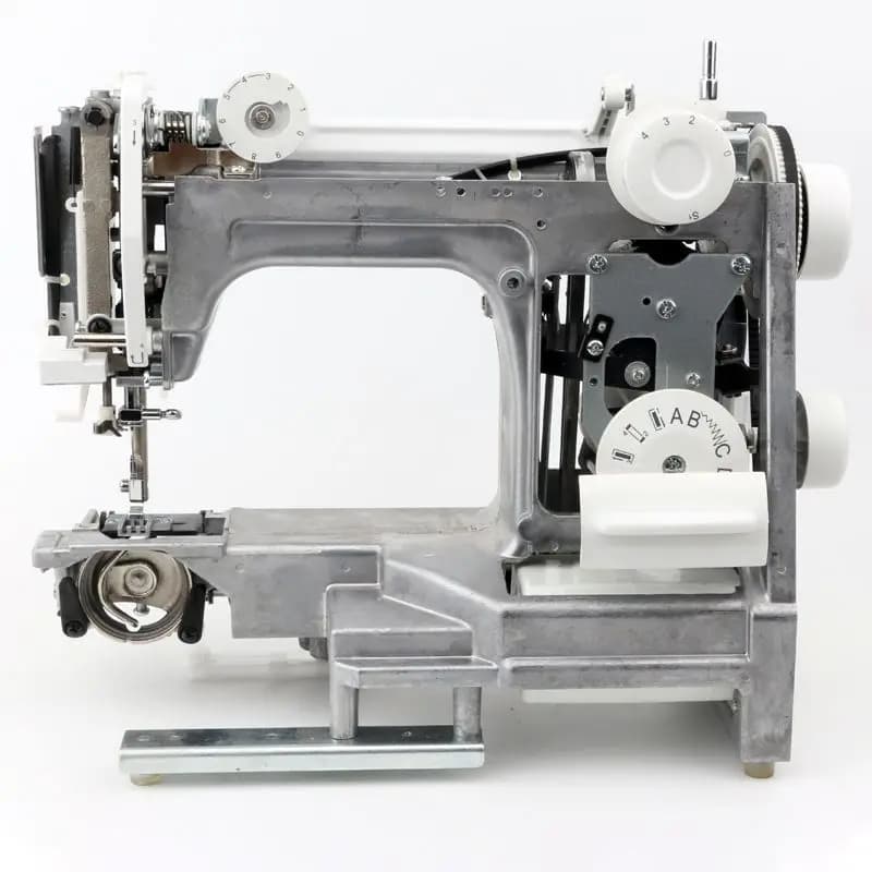 Macchina da cucire domestica 8370 automatica con blocco del filo, punto occhiello, punto annodato a 19 fili, per cuciture spesse, elettrica da tavolo per abbigliamento