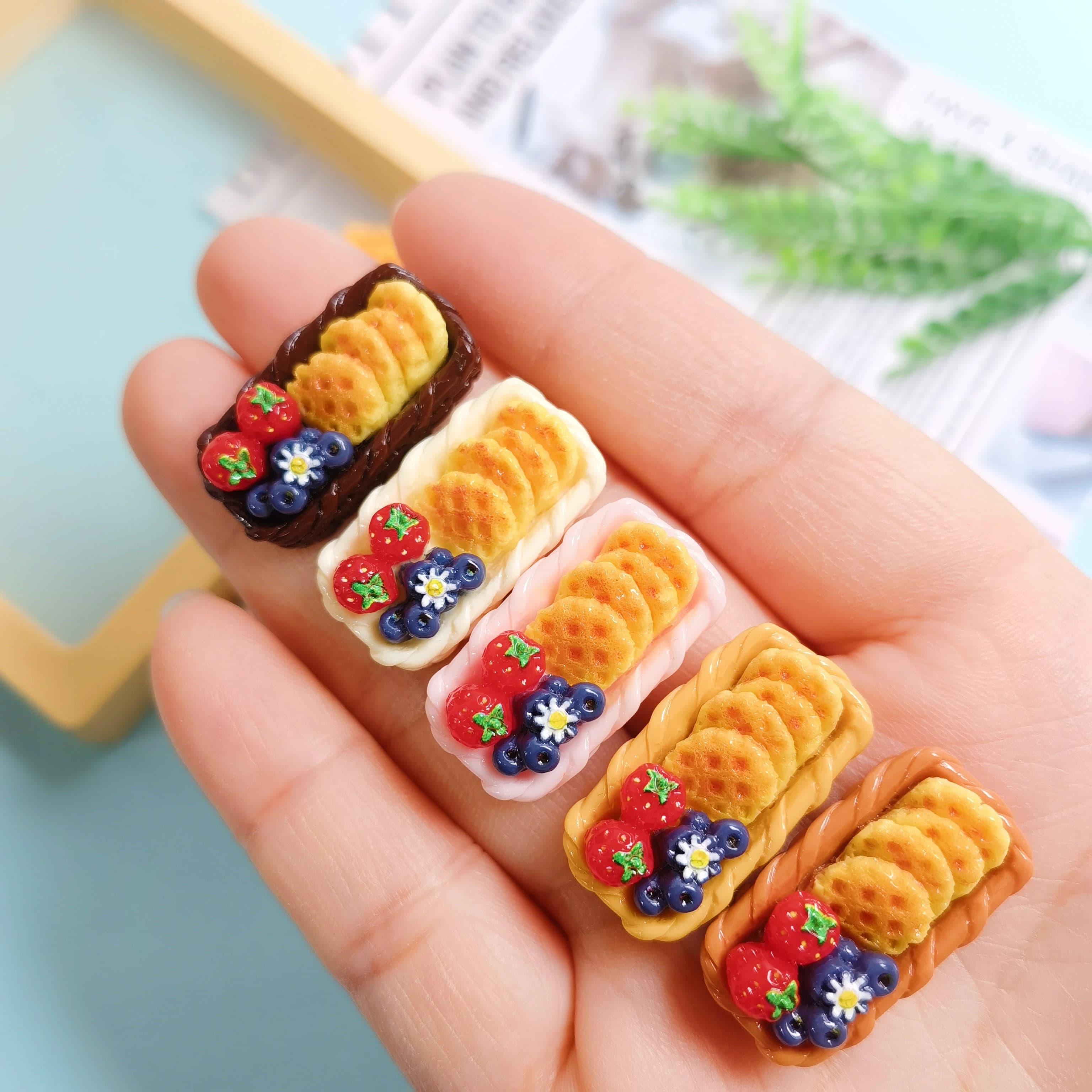 New Cabochon in Resin Shaped Fruit Biscuits Basket, Food Simulation, For Crafts DIY, Telephone Decoration, Doll House Accessories