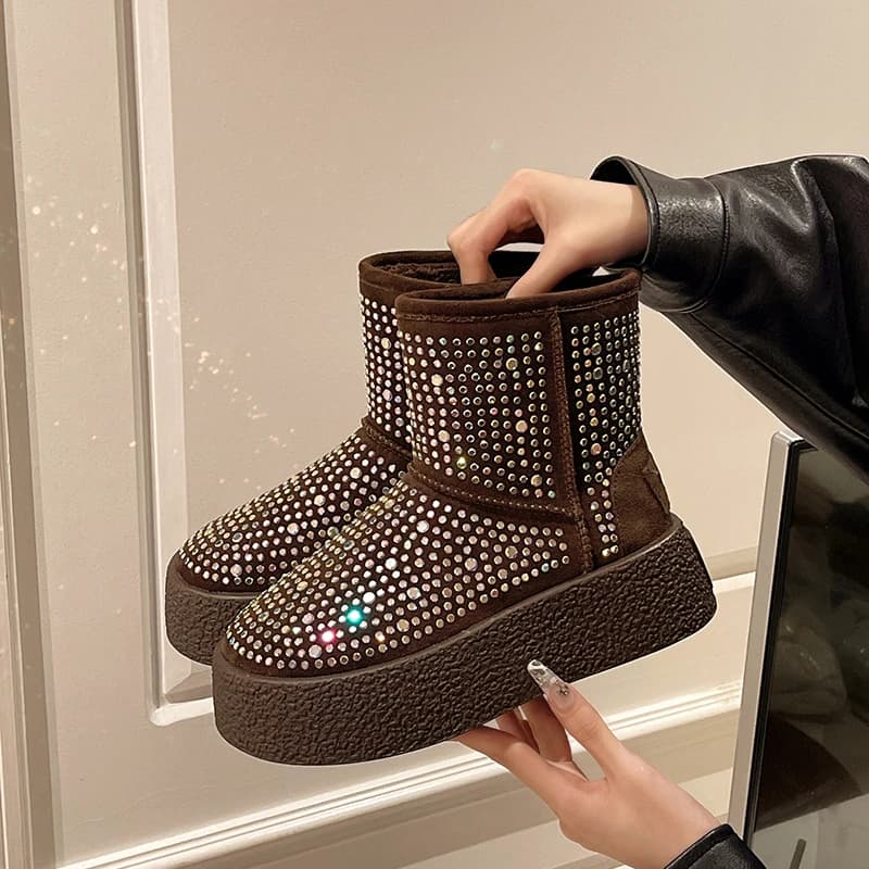 Stivali da neve da donna alla moda con cielo stellato e diamanti d'acqua in inverno2025 Nuovo tubo corto con suola spessa con scarpe di cotone spesso peluche