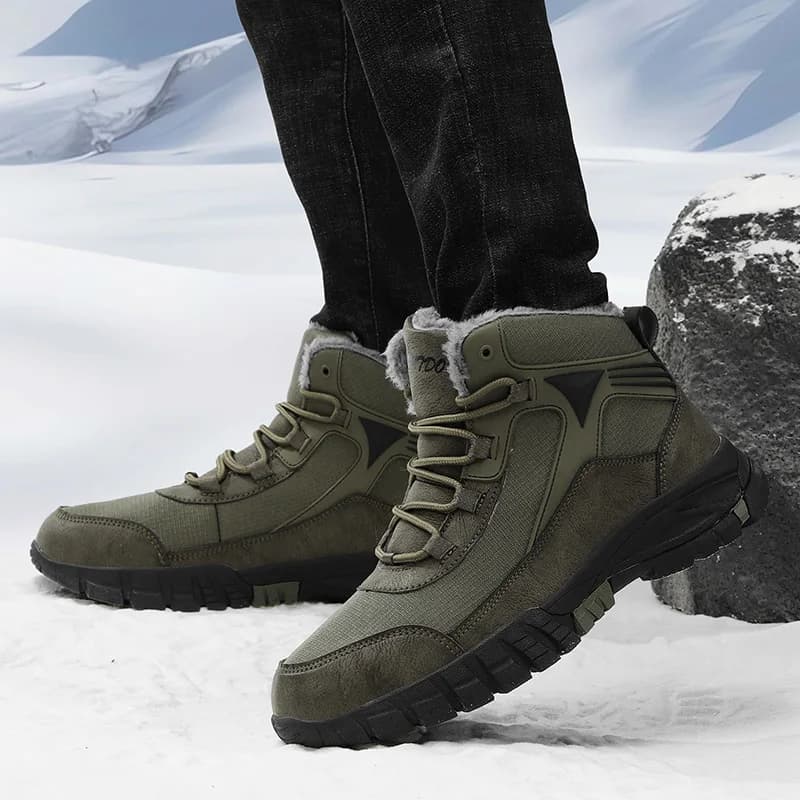 Stivali da neve invernali da uomo Olive Drab Stivaletti caldi antiscivolo Stivali da moto da trekking all'aperto da combattimento in peluche nero da uomo 39-46