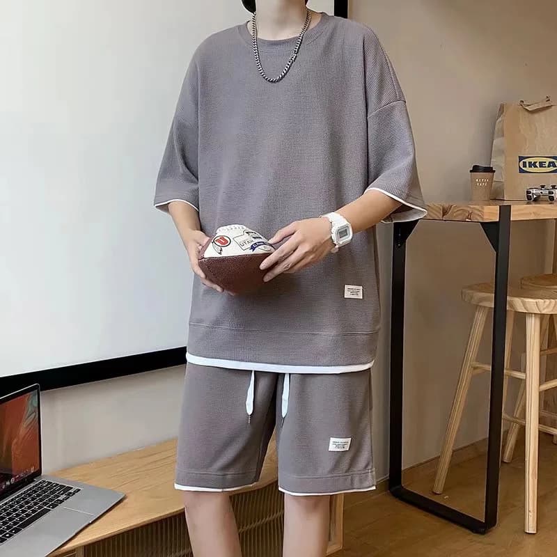 Nuovo Completo Estivo da Uomo in Tessuto Waffle, Set Casual con T-Shirt e Pantaloncini, Tuta Sportiva Maschile Tinta Unita, Taglie Fino a 5XL