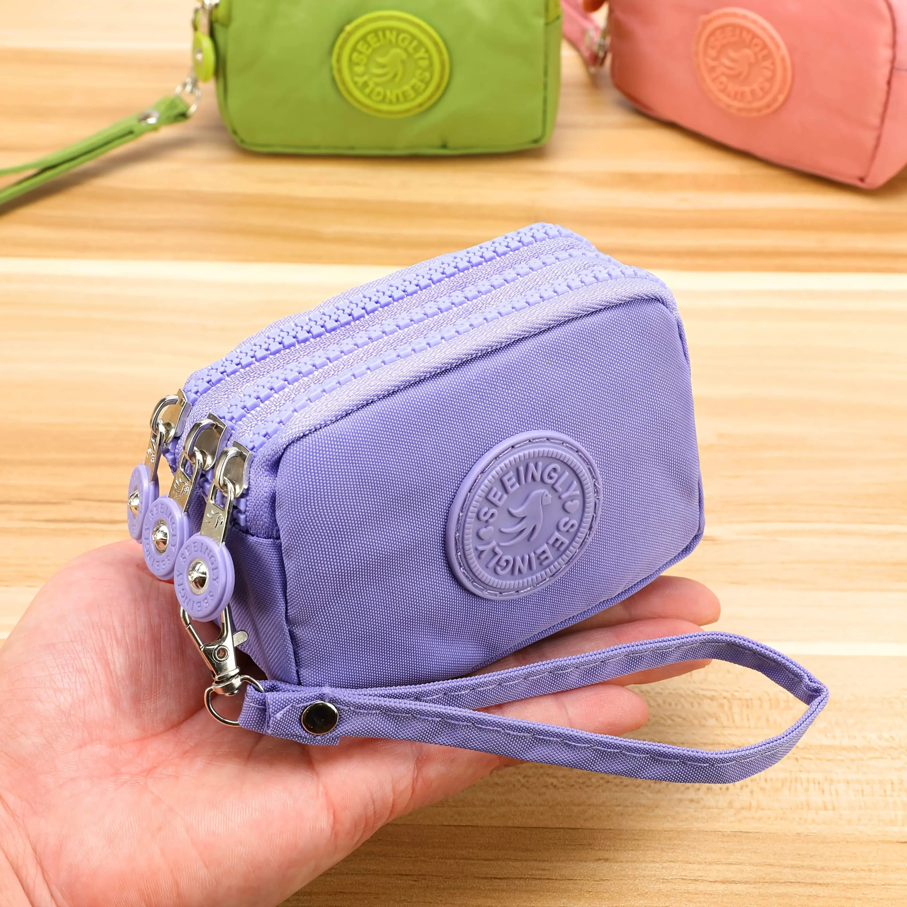 1pc Mini Simple Nylon Coin Bag - A mini key bag with three zippers, suitable for women's easy to maintain small wallets.