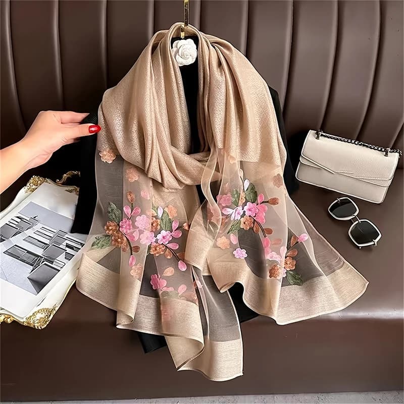 Sciarpa di lana di seta da donna Ricamo floreale Hijab Foulard femminile Primavera Estate Sottile Scialli di Pashmina Avvolge Bufanda Foulard Stole