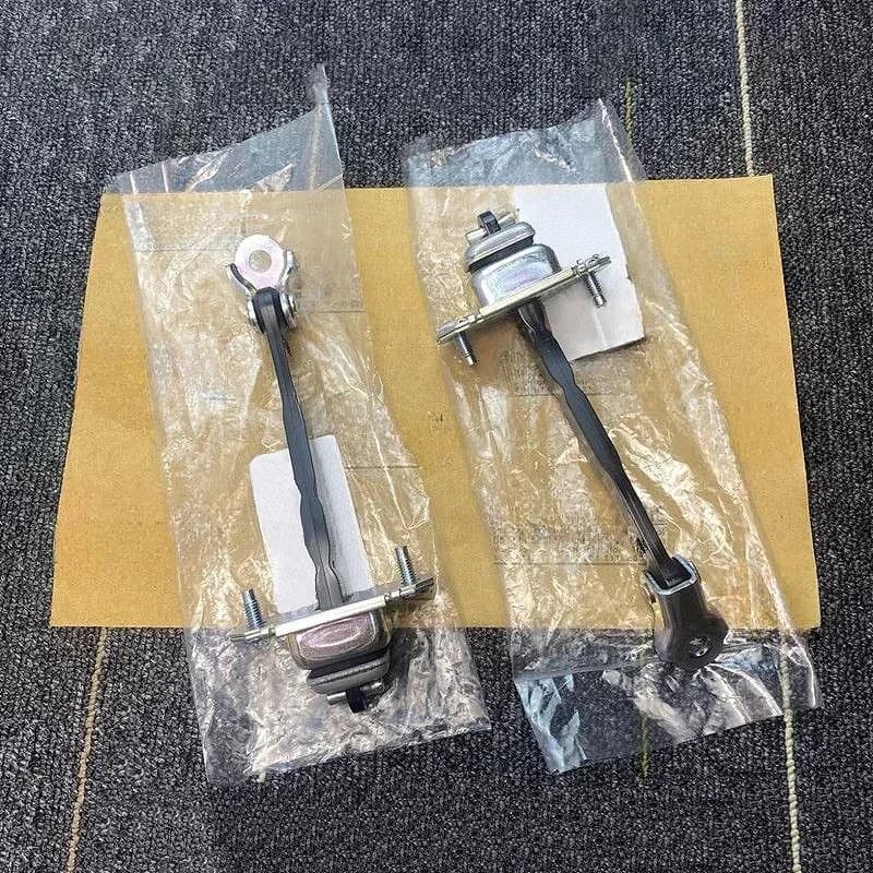 AZGIANT Qualità Car Door Cerniera Fermaporta Cinghia di controllo Limitatore in plastica nera Fermaporta in metallo per Subaru XV (GP) 2011-2017 62124FJ001