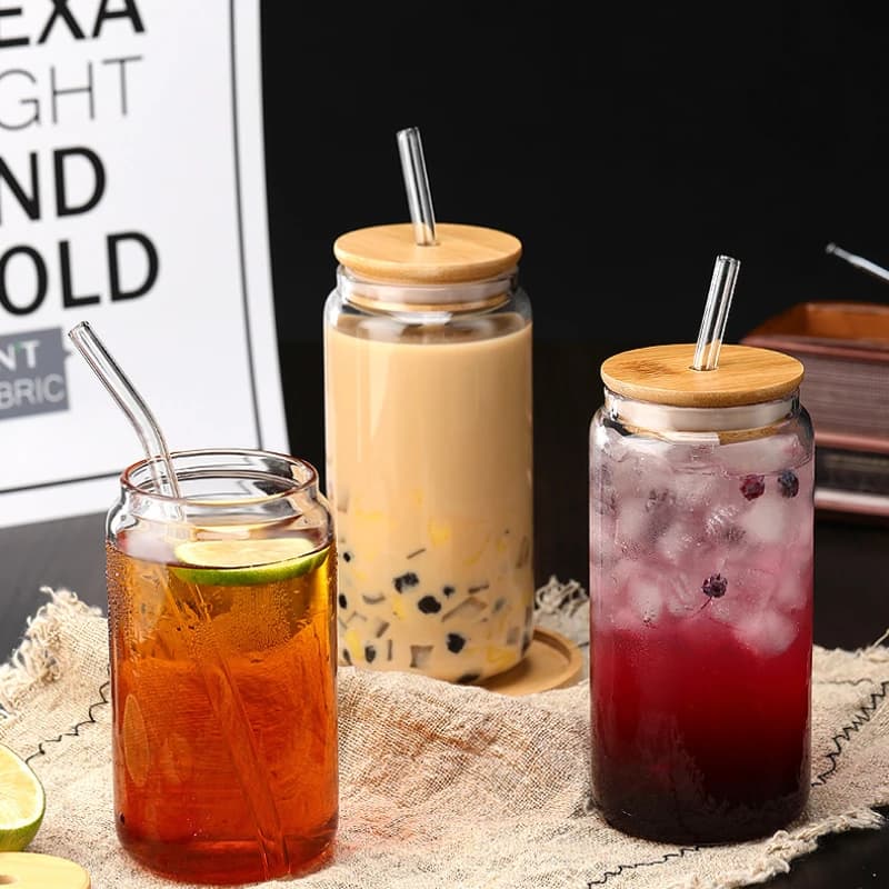 Tazza di vetro da 450/550 ml con coperchio in legno e cannuccia da viaggio trasparente Bubble Tea Cup Latte Birra Can Tazza da cocktail Vetreria per bevande