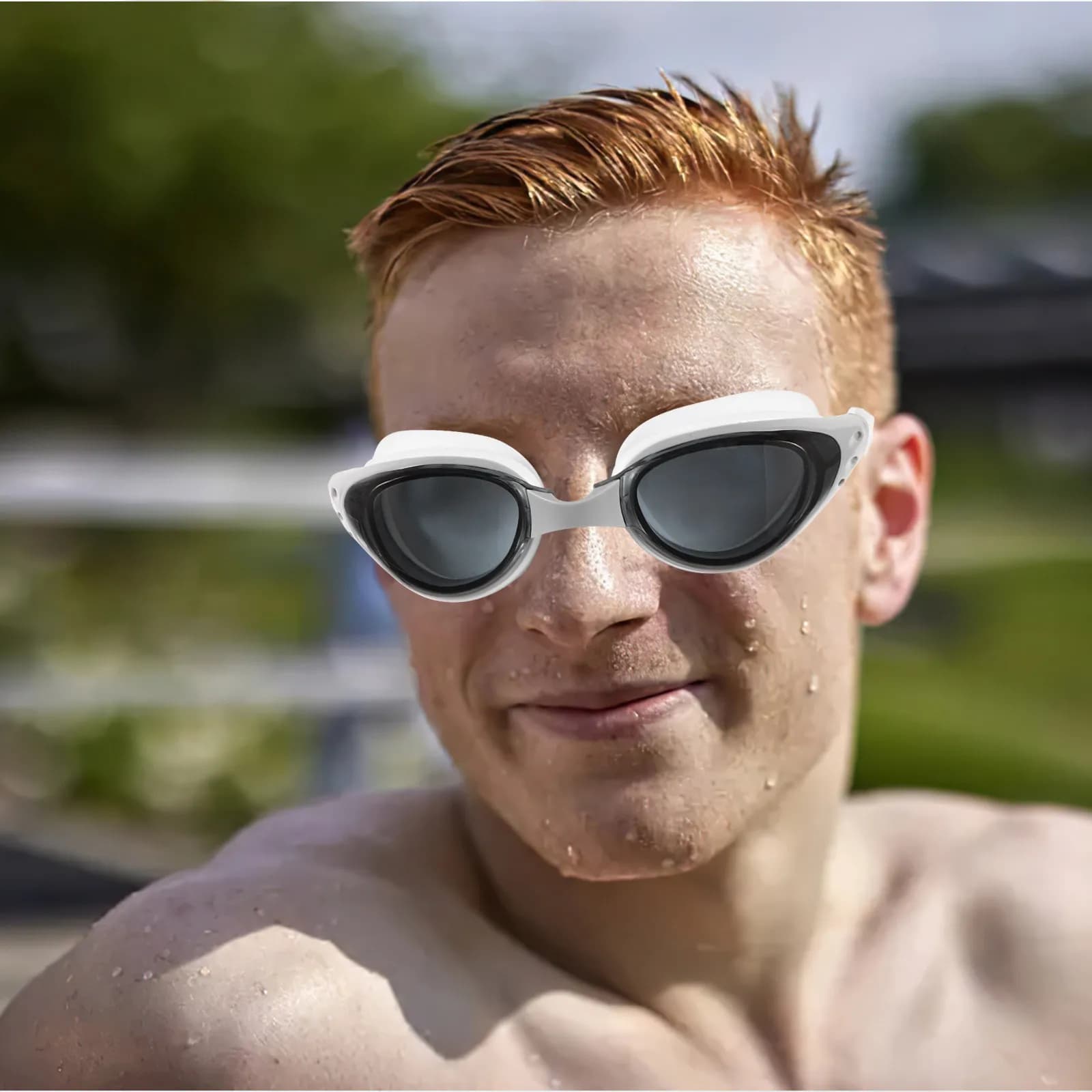 Occhialini da Nuoto Premium Antiappannamento con Protezione UV, Cinturino Regolabile, Impermeabili, Lenti in Silicone Comfort Fit per Adulti Unisex Grigio